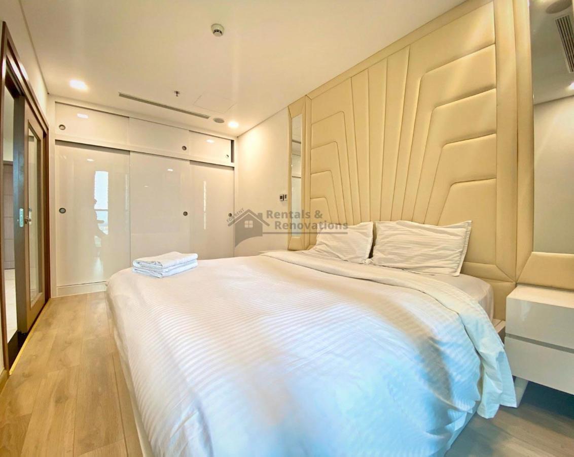 Landmark 81 Luxury Apartments: Iconic Skyscraper Living Ho Chi Minh City Exterior photo