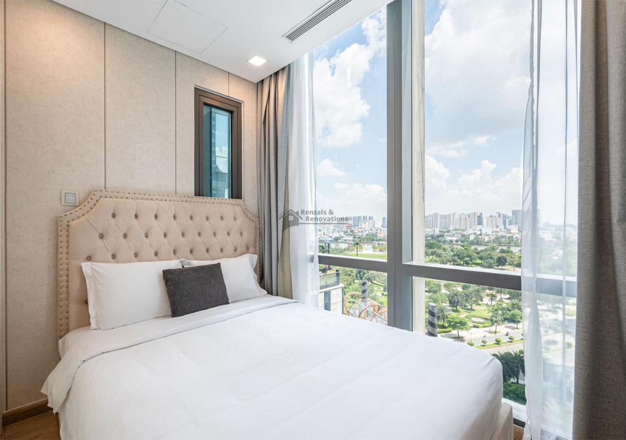 Landmark 81 Luxury Apartments: Iconic Skyscraper Living Ho Chi Minh City Exterior photo
